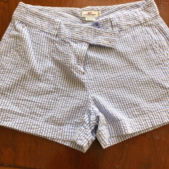 Vineyard Vines Seersucker shorts size 4 - Picture 1 of 1